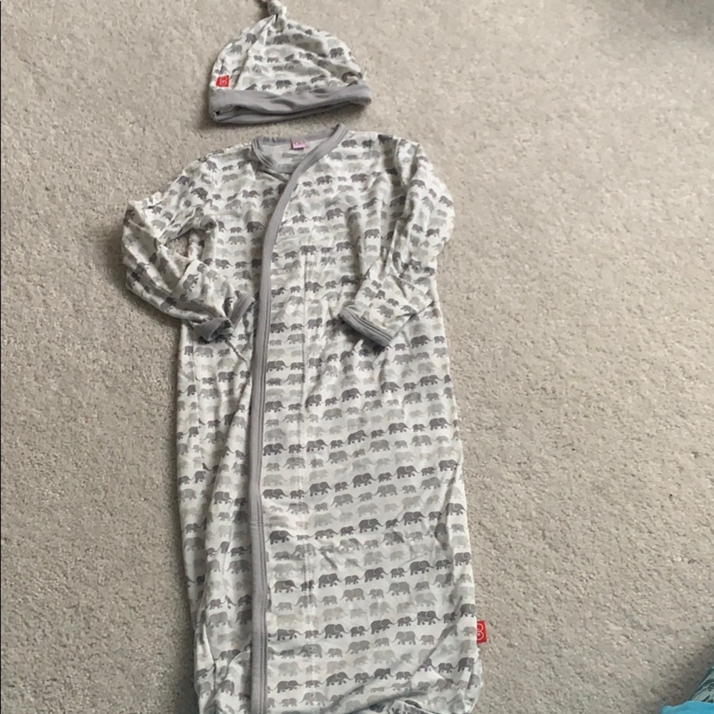 Magnetic Me sleeper